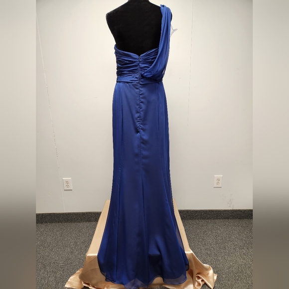 Jim Hjelm Blue Gown - Picture 4 of 12